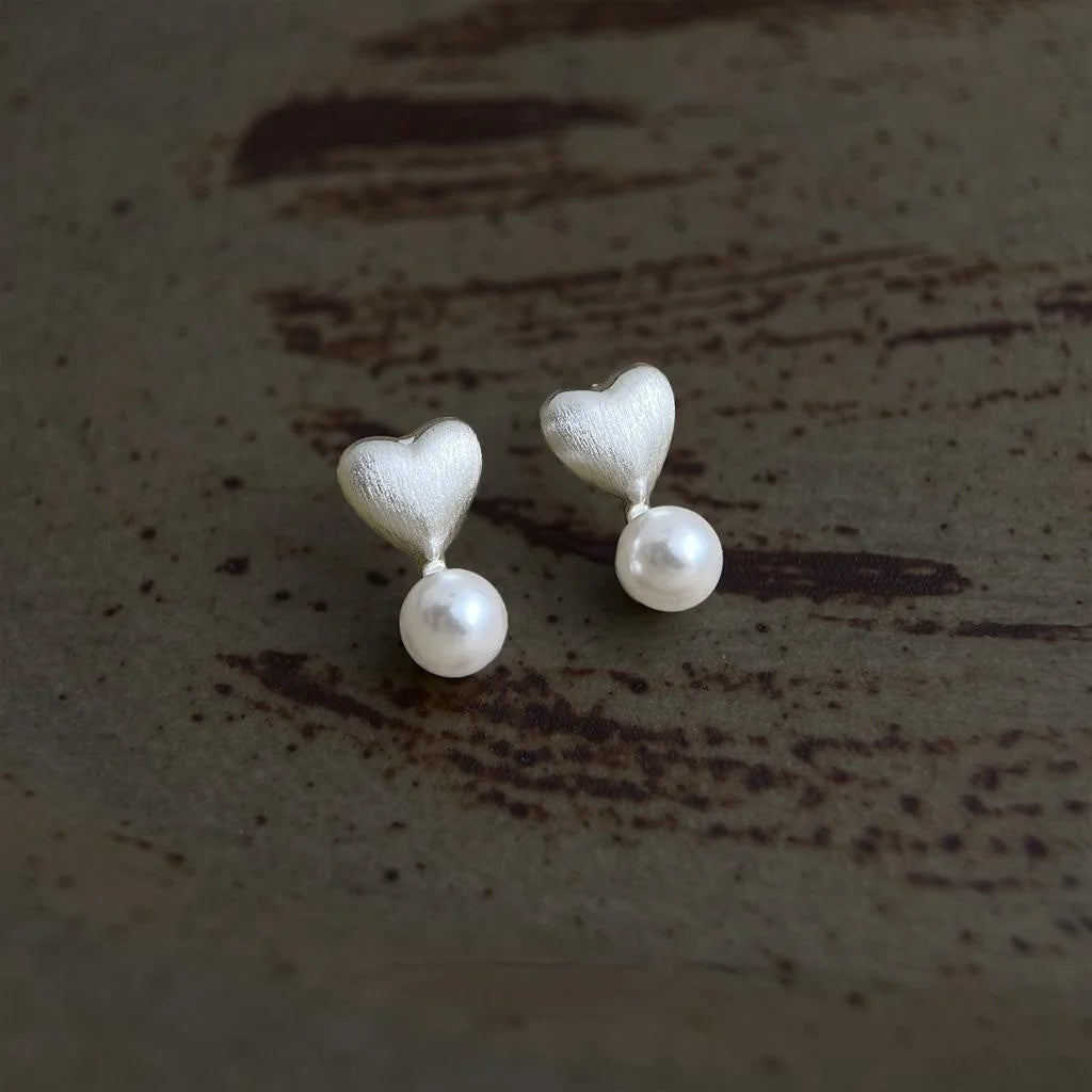 Minimalist Brushed Silver Copper Heart Glass Pearl Stud Earrings Elegant Office Jewelry