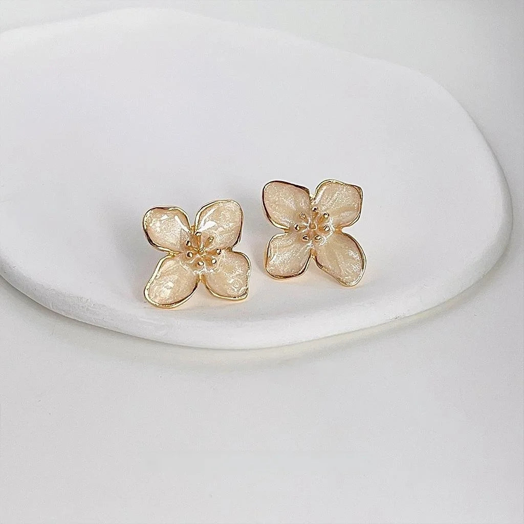 Forest Style 14K Gold Plated Copper Flower Stud Earrings With Enamel Texture