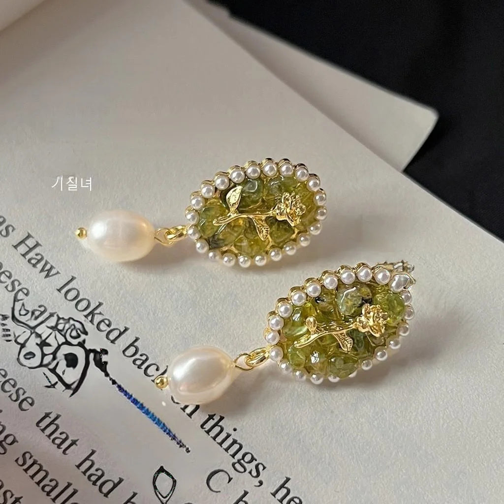 14K Plated Copper Green Peridot And Freshwater Pearl Floral Stud Earrings French Vintage Handmade