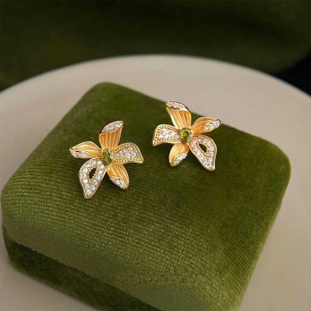 Light Luxury Copper Zircon Iris Flower Petal Bow Stud Earrings, 3D Micro Pave Designer Jewelry