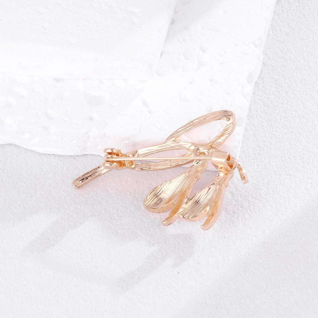 Elegant Pink Enamel Snowdrop Flower Brooch Rose Gold Alloy Floral Lapel Pin Corsage Suit Accessory Gift