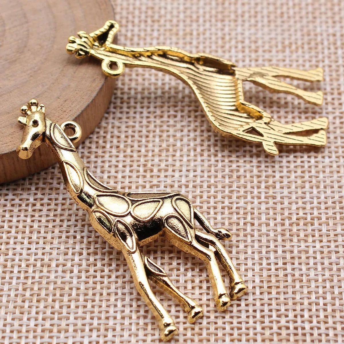 53x23mm 4.6g Multicolor Zinc Alloy Giraffe Charm Pendant for DIY Necklace Bracelet Jewelry Making