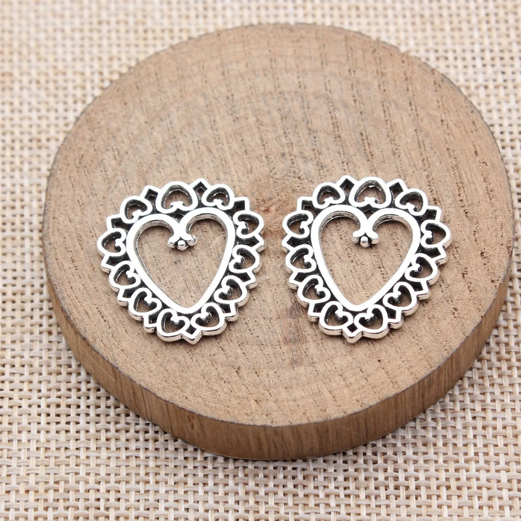 25x23mm 2.7g Antique Silver Zinc Alloy Heart Charm Pendant for Necklace Bracelet DIY Jewelry