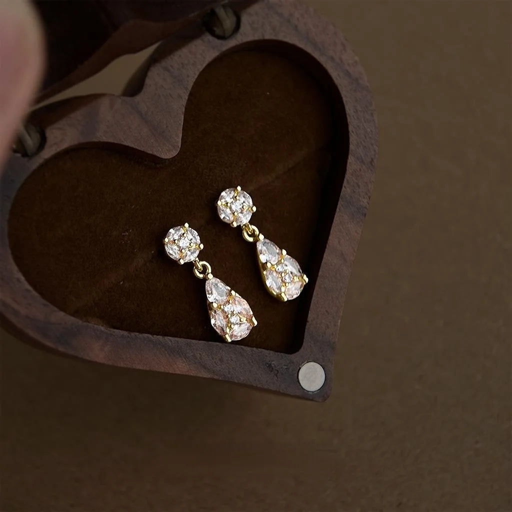 Eco Friendly Copper Zircon Inlaid Geometric Stud Earrings Light Luxury Minimalist Fashion Jewelry