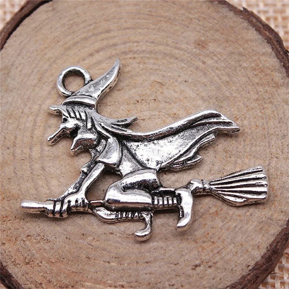 36x34mm 3.6g Antique Silver Zinc Alloy Broom Riding Wizard Charm Pendant for DIY Jewelry Making