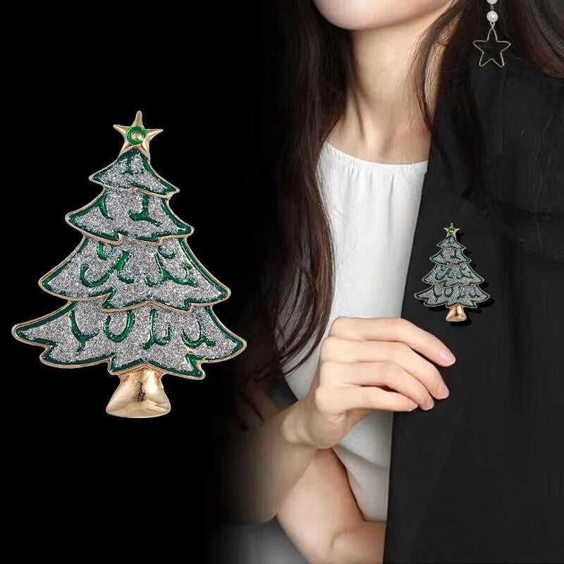 Elegant Enamel Rhinestone Christmas Tree Brooch With Gold Alloy Star, Festive Lapel Pin Holiday Gift