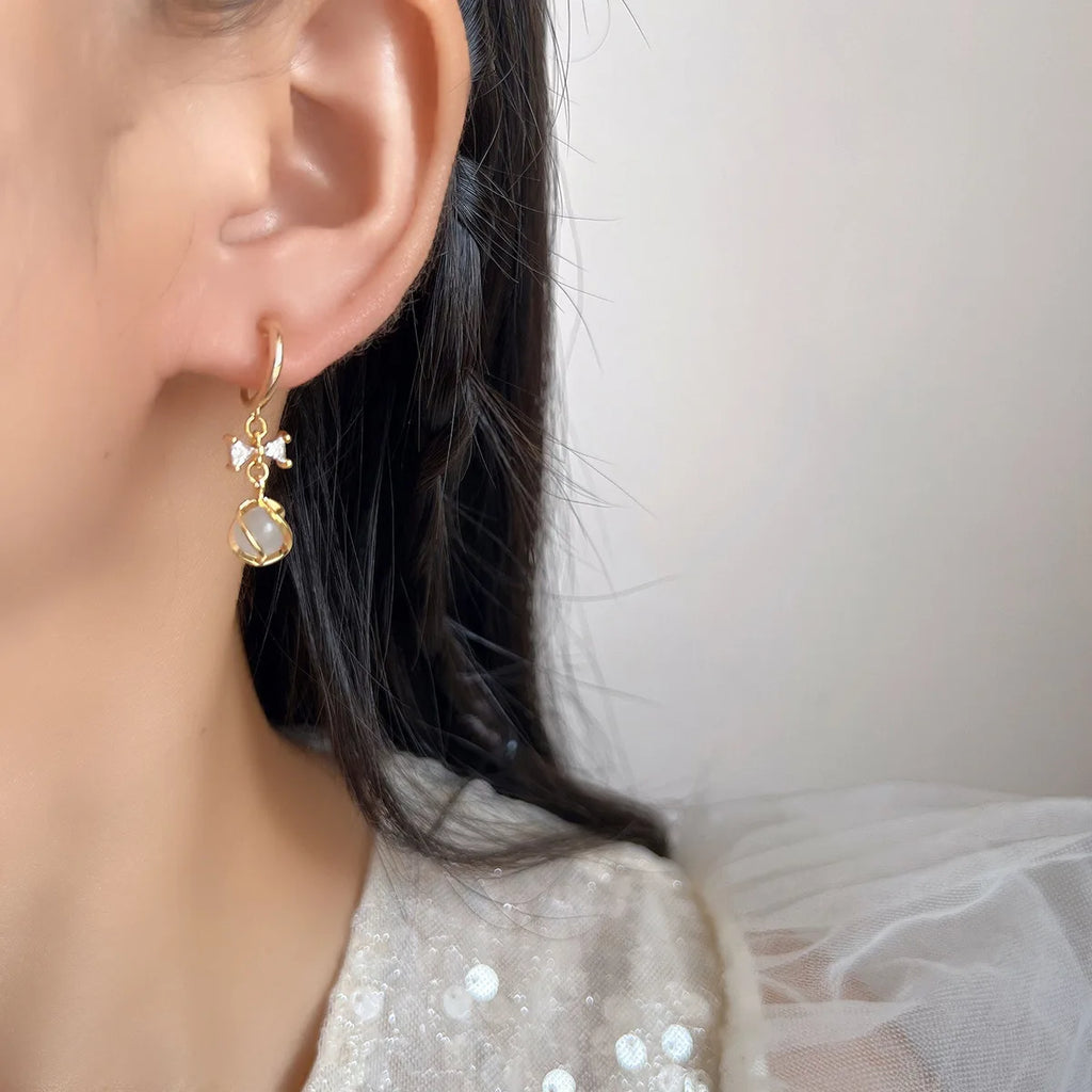 Elegant Cat Eye Stone Spiral Disc Bow Alloy Zircon Stud & Clip On No Piercing Dangle Earrings