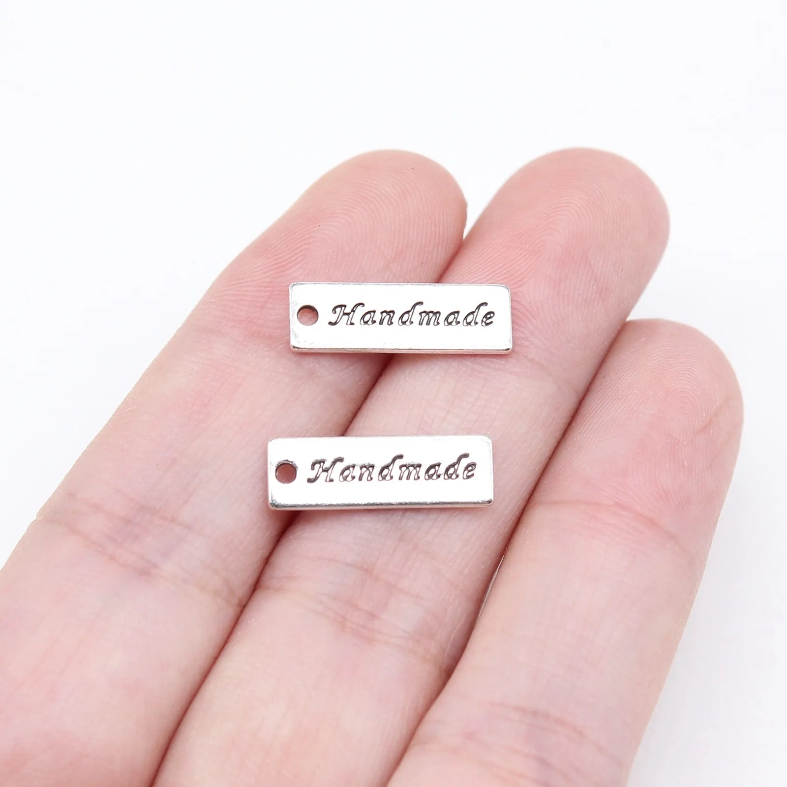 17x6mm 0.62g Antique Silver Zinc Alloy Handmade Letter Tag Charm Pendant for Bracelet Necklace Making