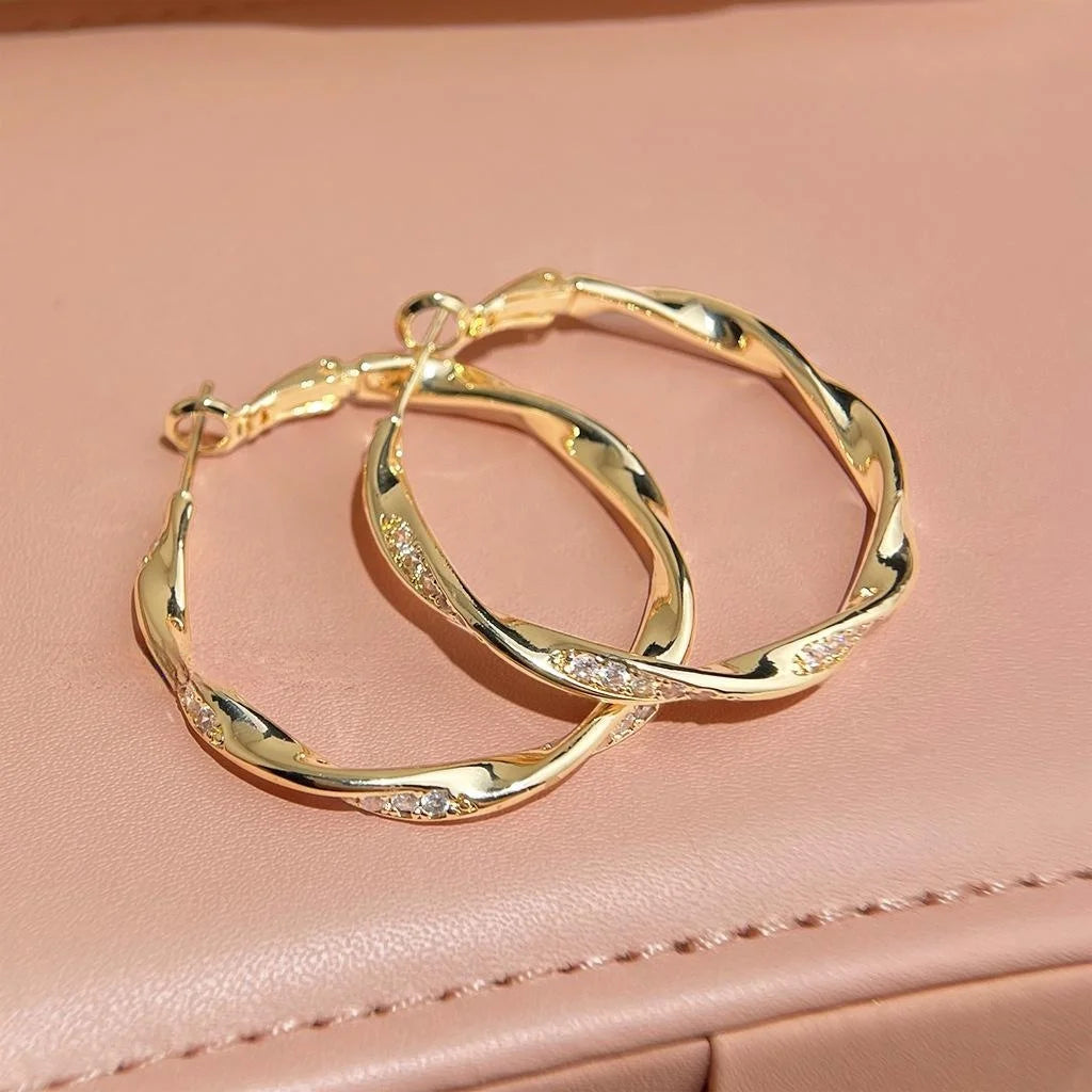 Minimalist American Sparkle Zircon Twisted Eco Friendly Copper Hoop Earrings Geometric Round Jewelry