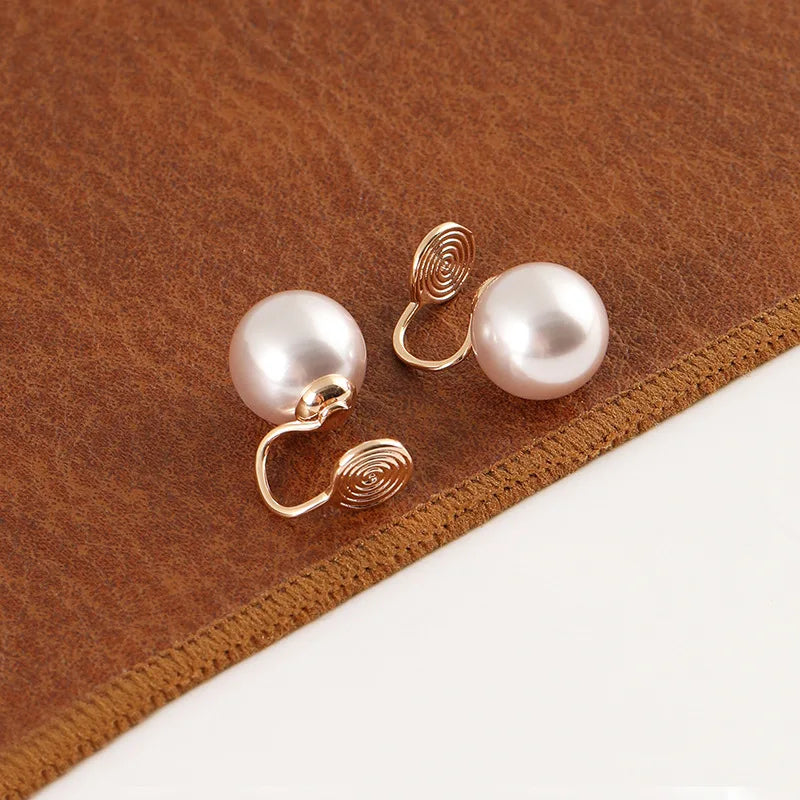 Elegant Light Pink Pearl Spiral Disc Alloy Stud & Clip On No Piercing Commuter Fashion Earrings