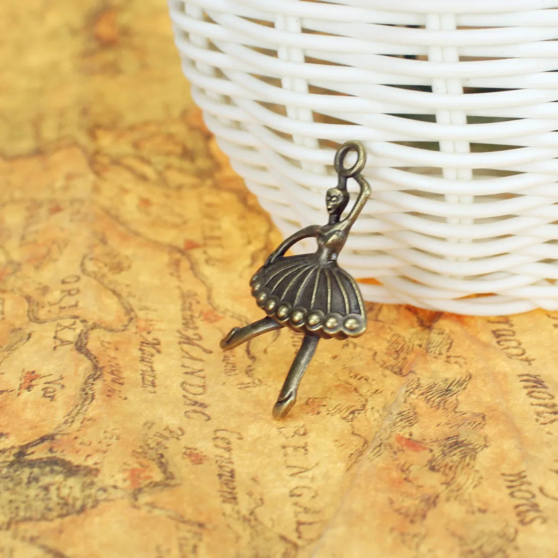 37x21MM Antique Silver Zinc Alloy Ballerina Charm Pendant for DIY Necklace Bracelet Jewelry Making