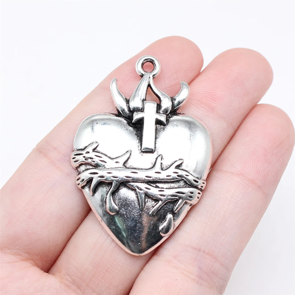 42x29mm 6.2g Antique Silver Zinc Alloy Gothic Thorn Heart Cross Charm Pendant for DIY Jewelry Making