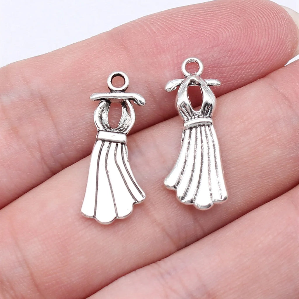 23x10mm 0.73g Antique Silver Zinc Alloy Dress Charm Pendant for DIY Necklace Bracelet Jewelry Making