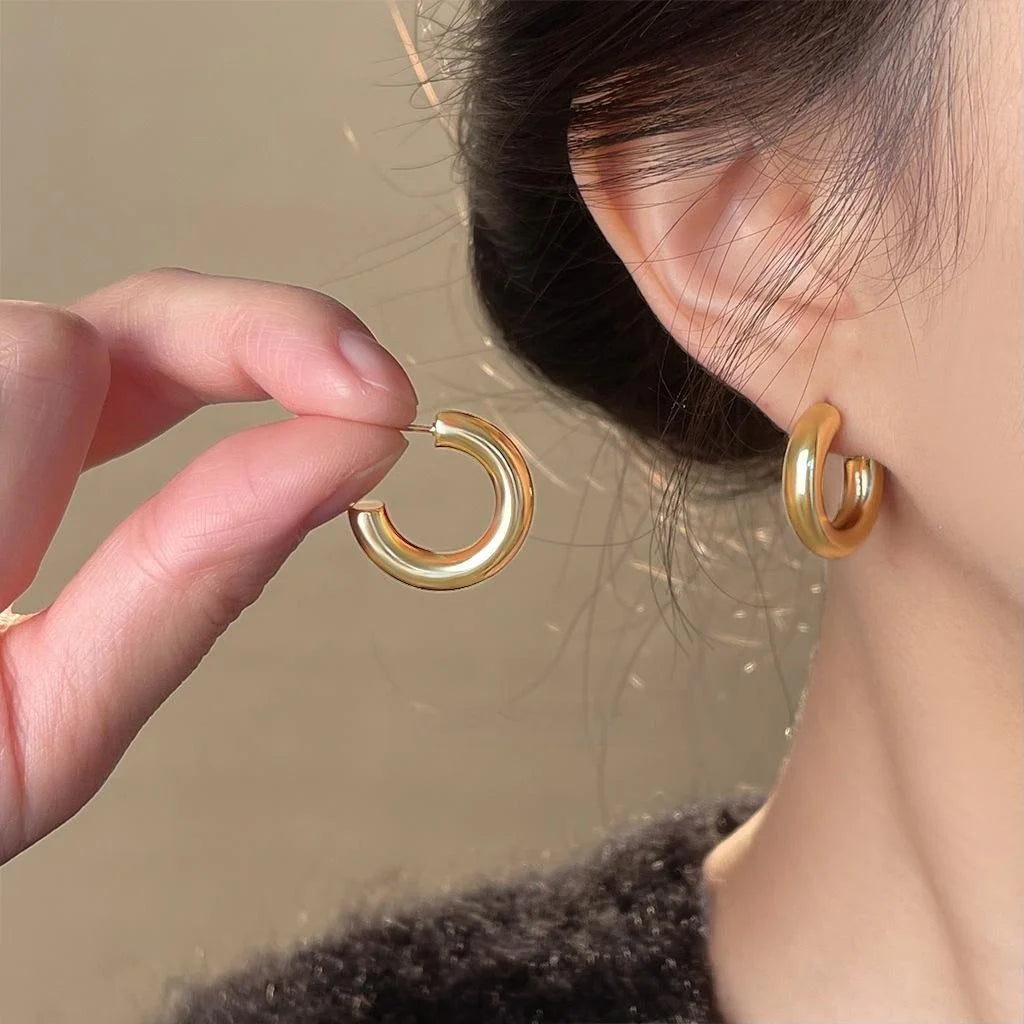 Minimalist 14K Plated Copper C-Shaped Round Geometric Drop Earrings