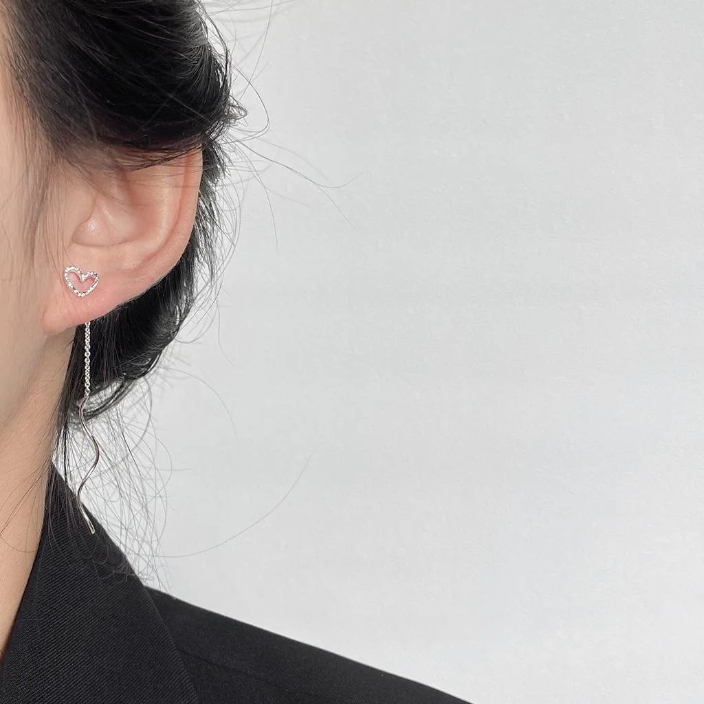 Two Way Copper Hollow Heart Chain Tassel Drop Earrings Sweet Geometric Wave Design