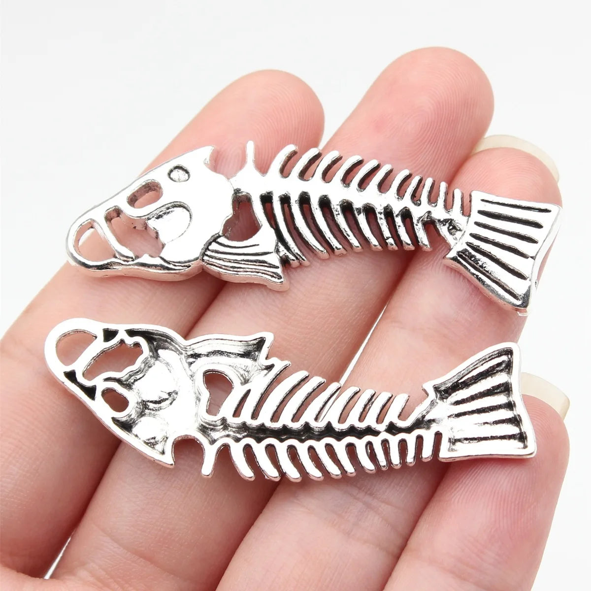 56x18mm 6.4g Multicolor Zinc Alloy Fish Bone Charm Pendant for Necklace Bracelet Jewelry Making