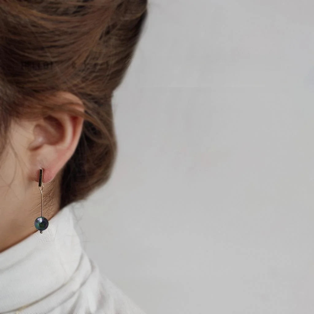 Handmade Round Shell Pearl Drop Earrings For Women Simple Luxury Geometric Jewelry