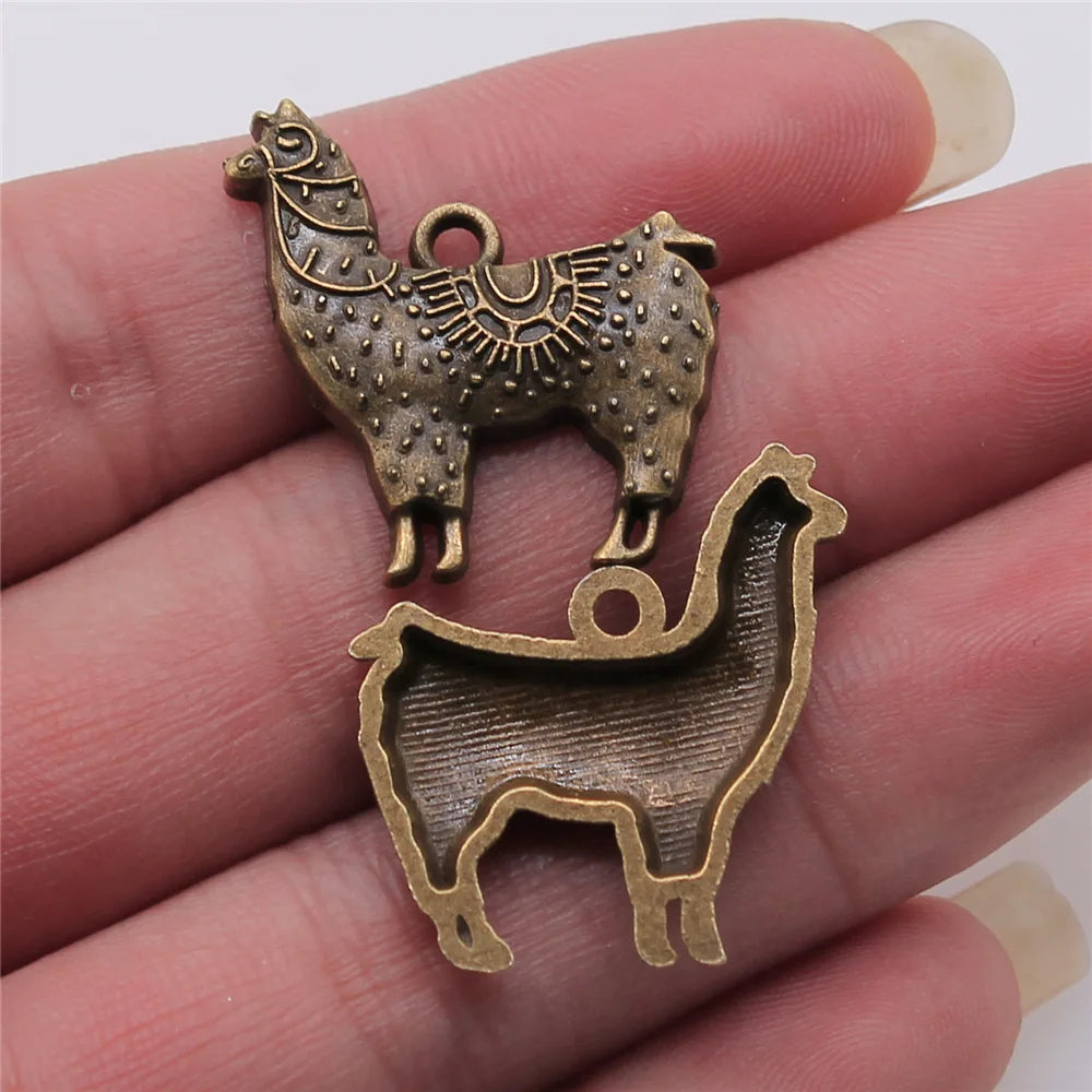 26x26mm 2.5g Multicolor Zinc Alloy Alpaca Charm Pendant for DIY Necklace Bracelet Jewelry Making