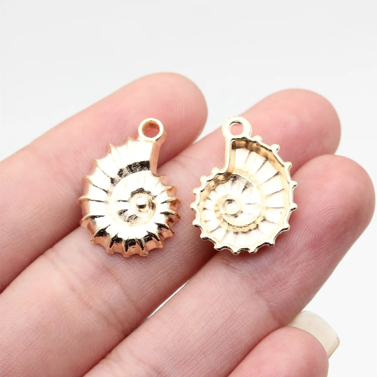 22x15mm 1.5g Multicolor Zinc Alloy Conch Shell Charm Pendant for DIY Necklace Bracelet Jewelry