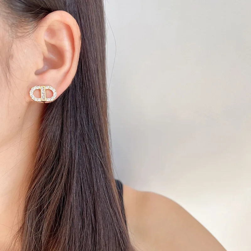 Luxury Zircon Pave Double Circle Letter Stud & Clip On No Piercing Gold Alloy Fashion Earrings