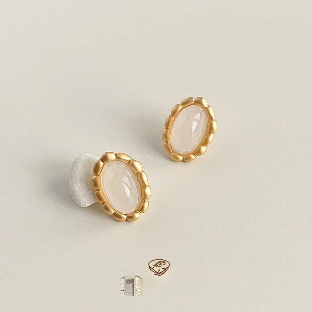 French Vintage Matte Gold Oval Lace Copper Resin Stud Earrings With Silver Plated Pins