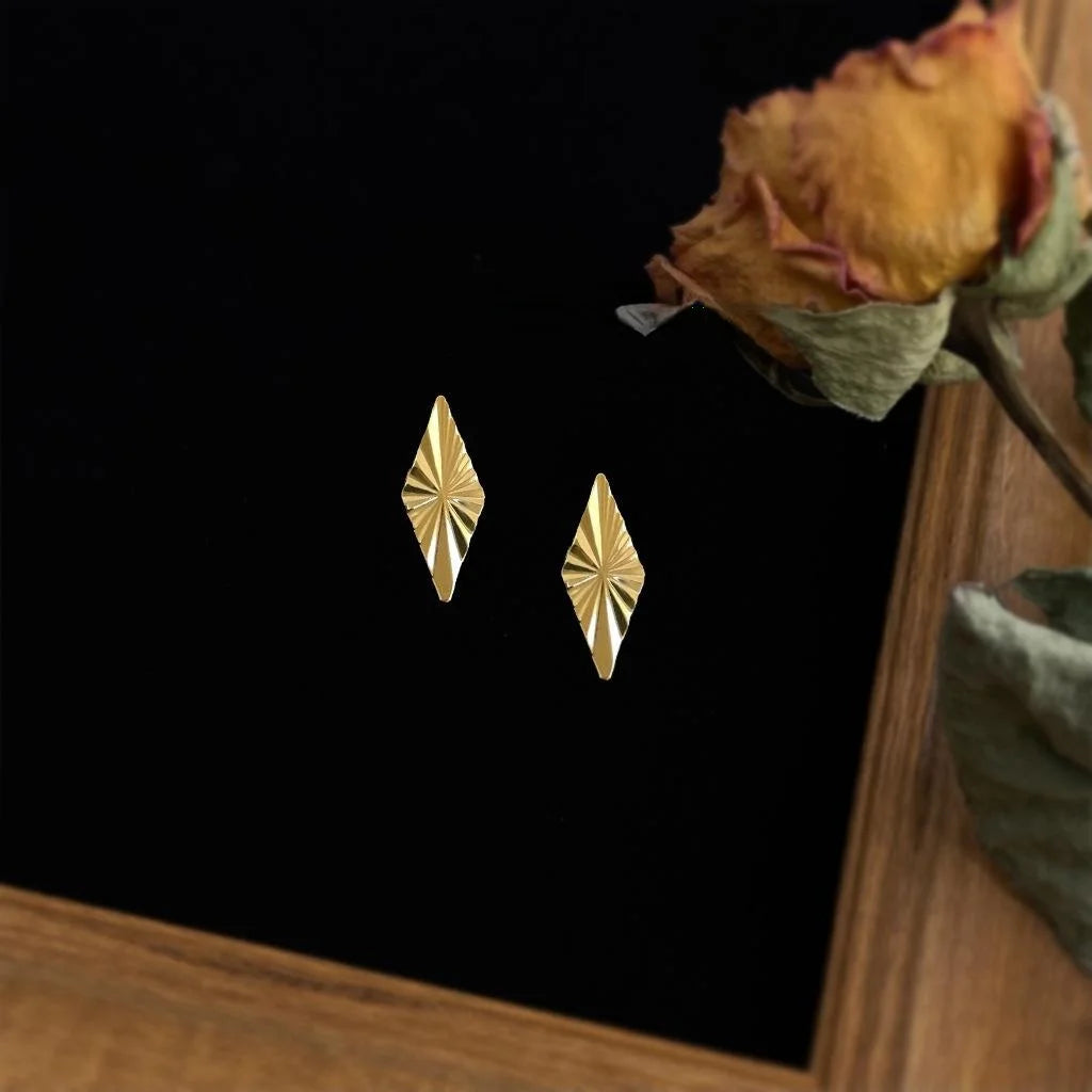 18K Real Gold Plated Copper Rhombus Geometric Faceted Old Money Style Stud Earrings for Women