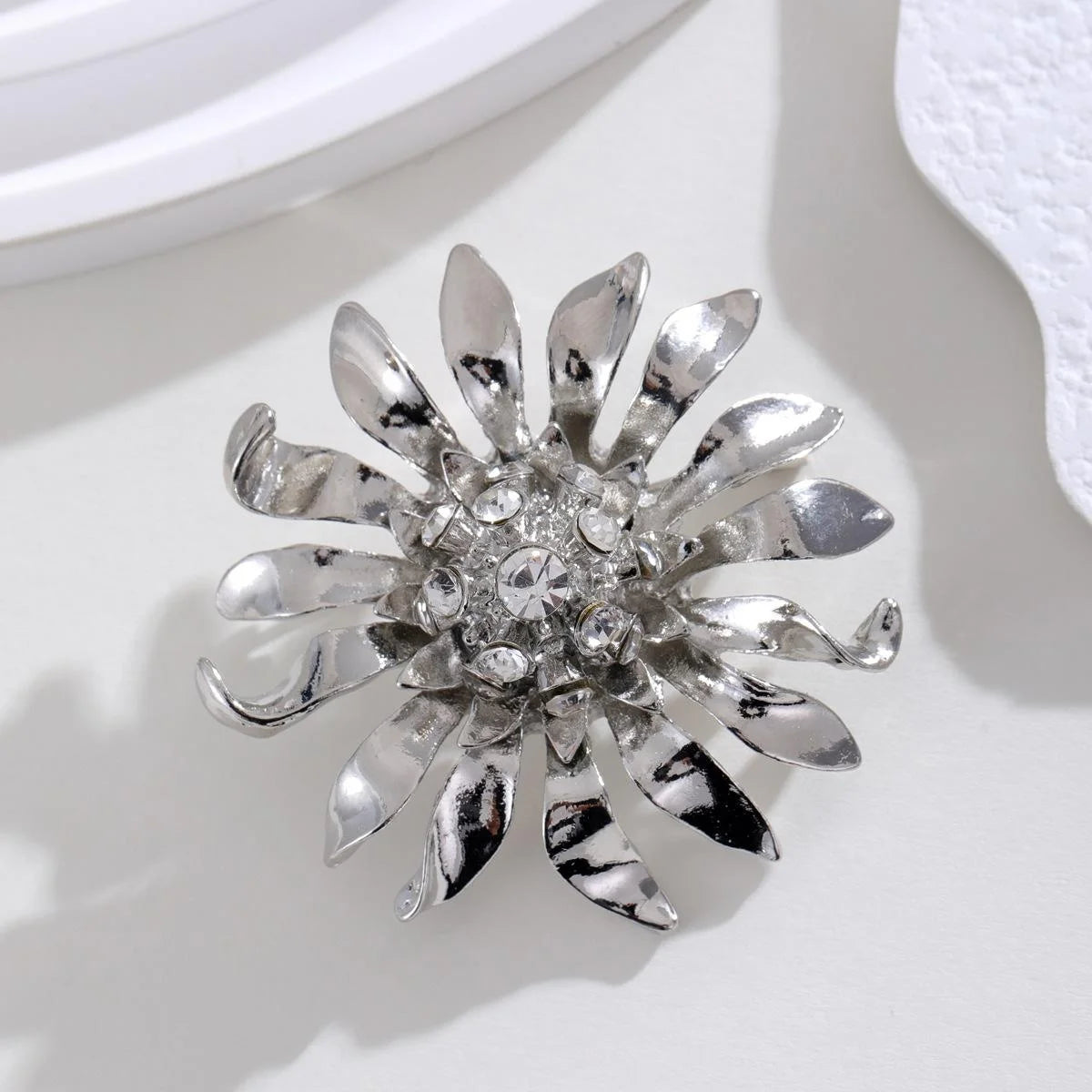 Elegant Silver Alloy Flower Brooch With Rhinestone Center, Luxury Lapel Pin Corsage For Coat Sweater Gift