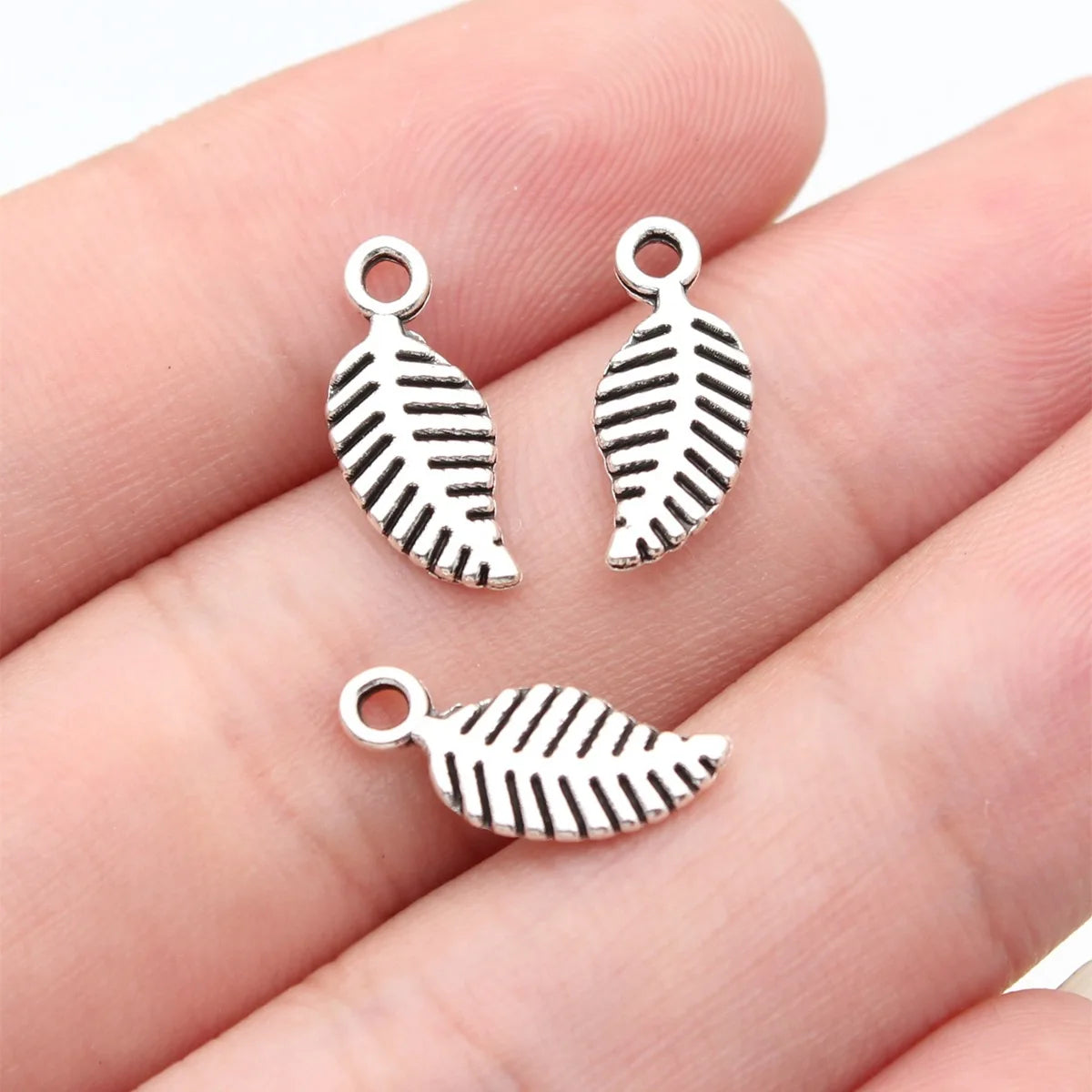15x6.2mm 0.4g Antique Silver Zinc Alloy Leaf Charm Pendant for Necklace Bracelet DIY Jewelry