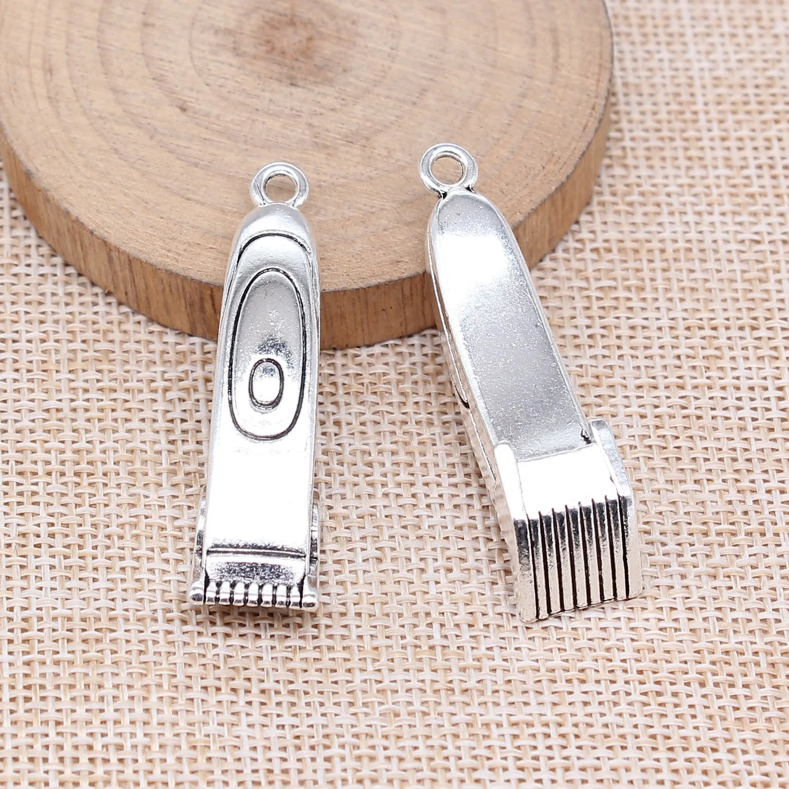 48x12mm 18.3g Antique Silver Zinc Alloy Electric Hair Clipper Charm Pendant for DIY Jewelry Making