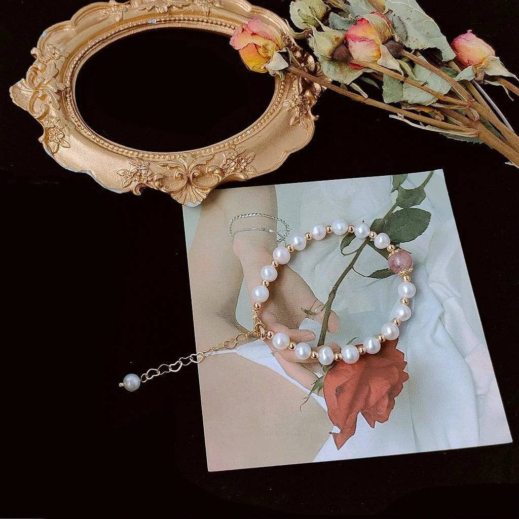 Handmade Natural Freshwater Pearl Geometric Bracelet For Women Fashion Light Luxury Jewelry