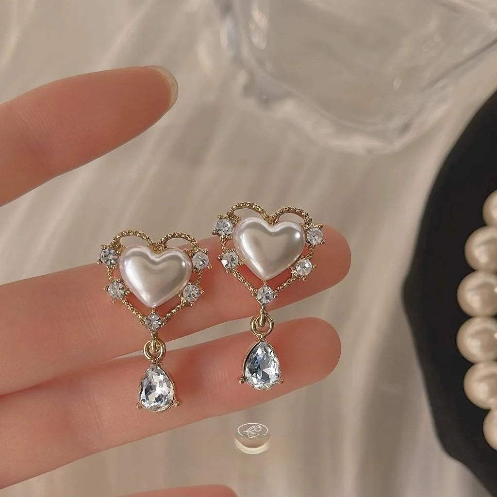 Vintage 14K Plated Alloy Heart Pearl Glass Teardrop Stud Earrings For Women