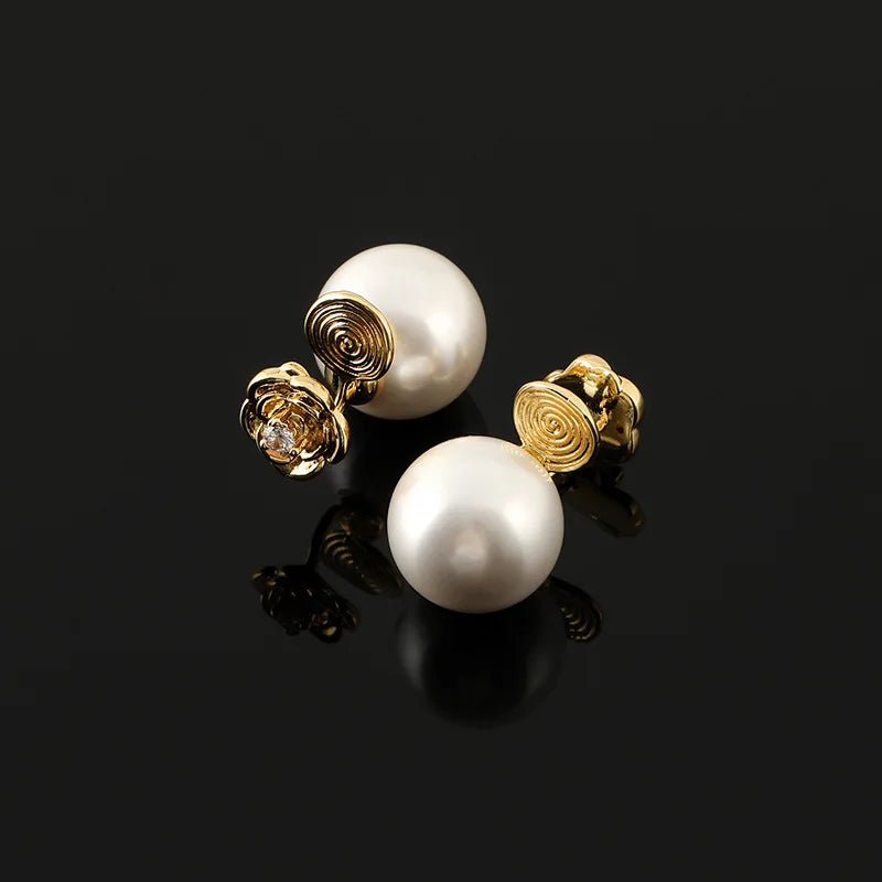 Luxury Camellia Flower Pearl Rhinestone Stud & Clip On No Piercing Elegant Gold Alloy Earrings