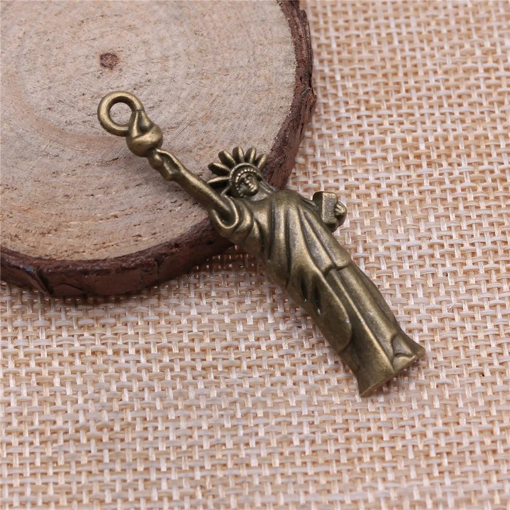 49x14mm 2.6g Multicolor Zinc Alloy Statue of Liberty Charm Pendant for DIY Jewelry Making