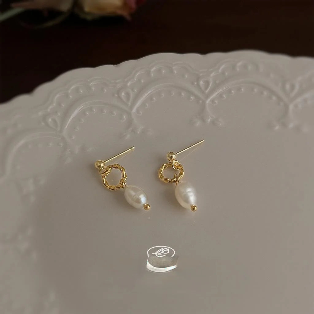 Natural Freshwater Pearl Oval Geometric Drop Earrings Handmade Light Luxury Silver Plated Posts