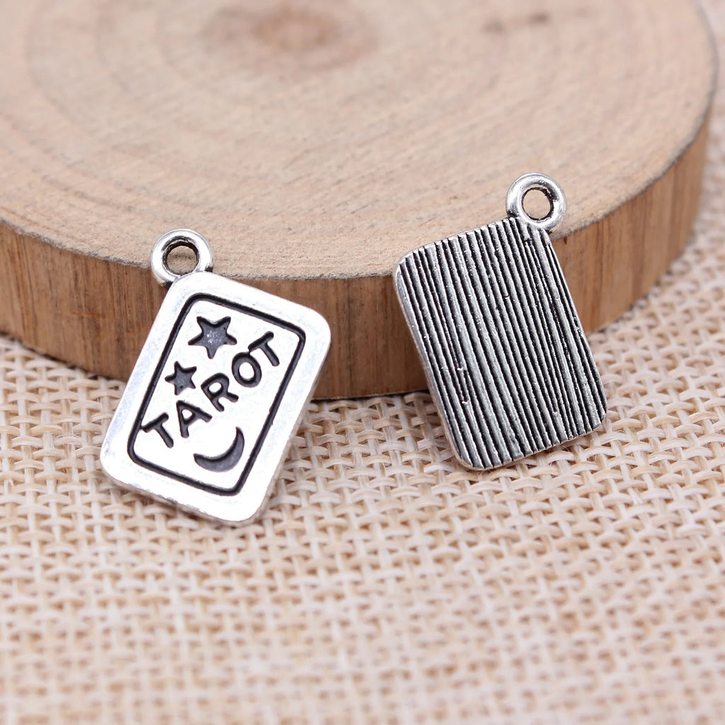 21x18mm 1.2g Antique Silver Tone Zinc Alloy Tarot Card Charm Pendant for DIY Gothic Jewelry Making