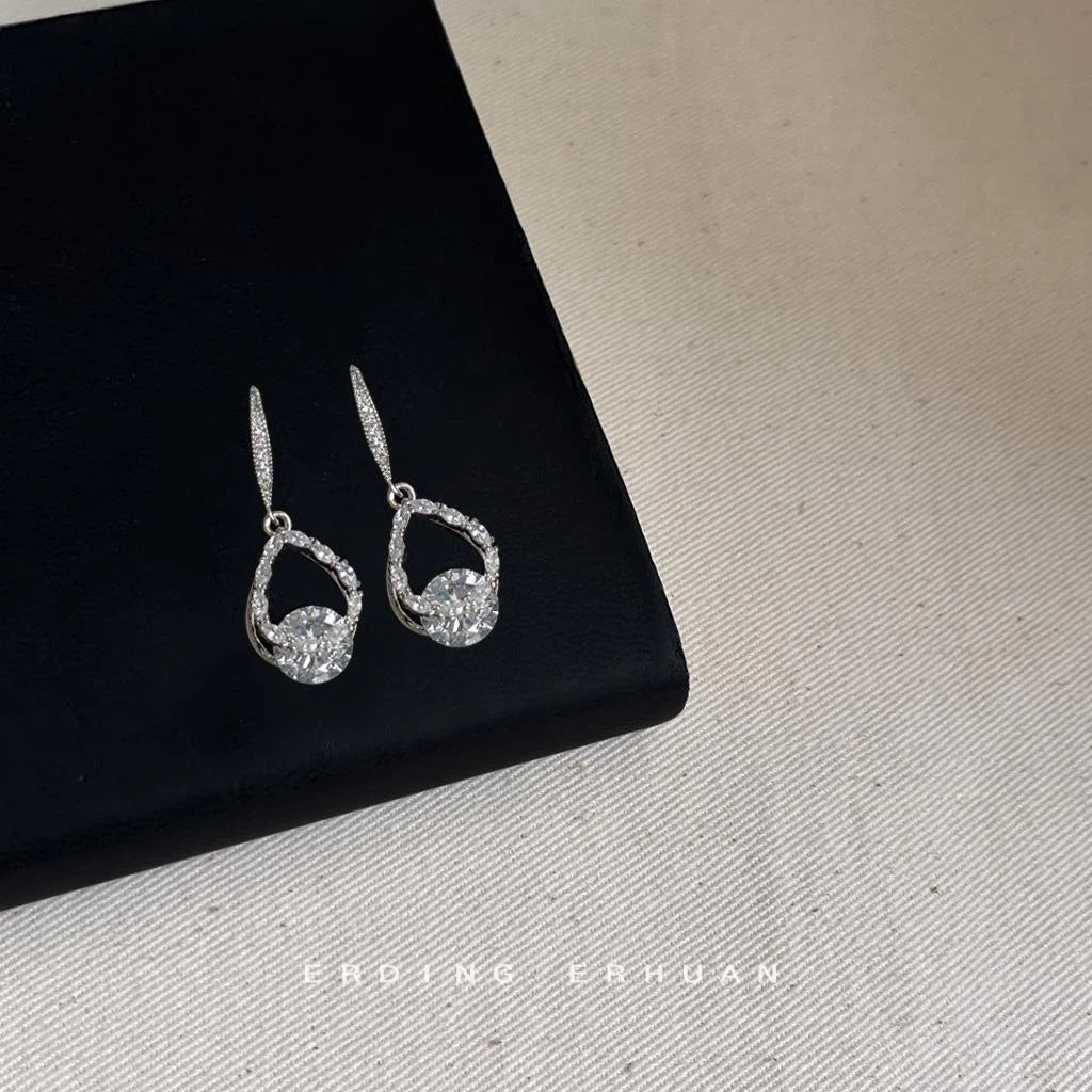Light Luxury Micro Pave Zircon Heart Bow Copper Drop Earrings With Silver Plated Pins