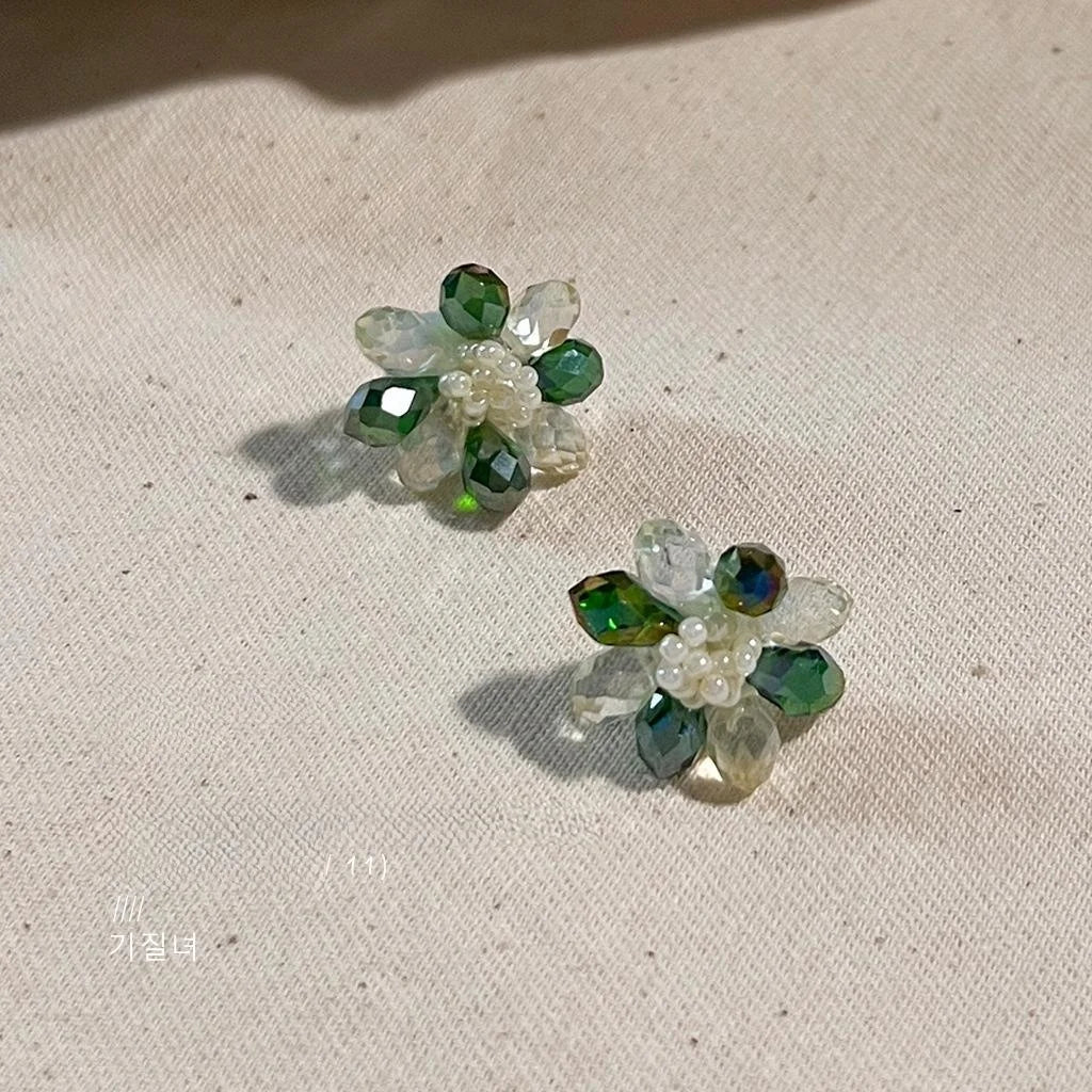 Mint Green Crystal Glass Flower Stud Earrings Handmade Beaded Sweet Forest Style