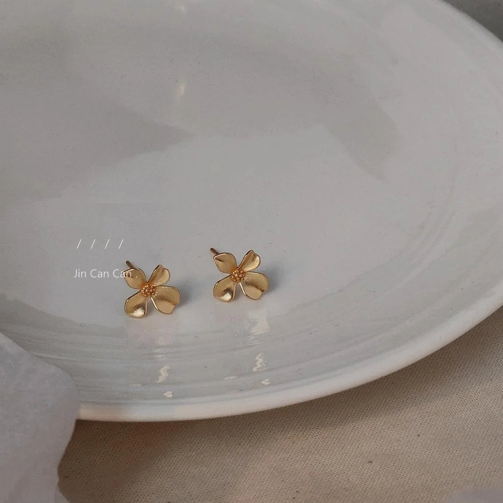 Mini Matte Silver Plated Copper Flower Petal Stud Earrings For Everyday Sleep-Friendly Wear