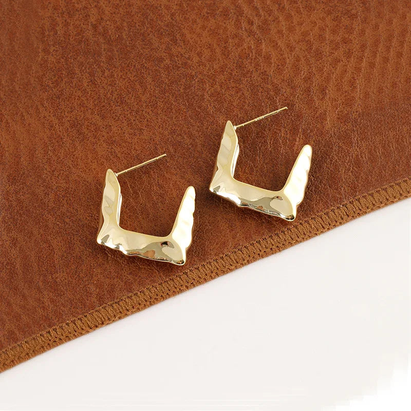 Elegant Gold Alloy Hammered Geometric Square Hoop Stud & Clip On No Piercing Minimalist Earrings