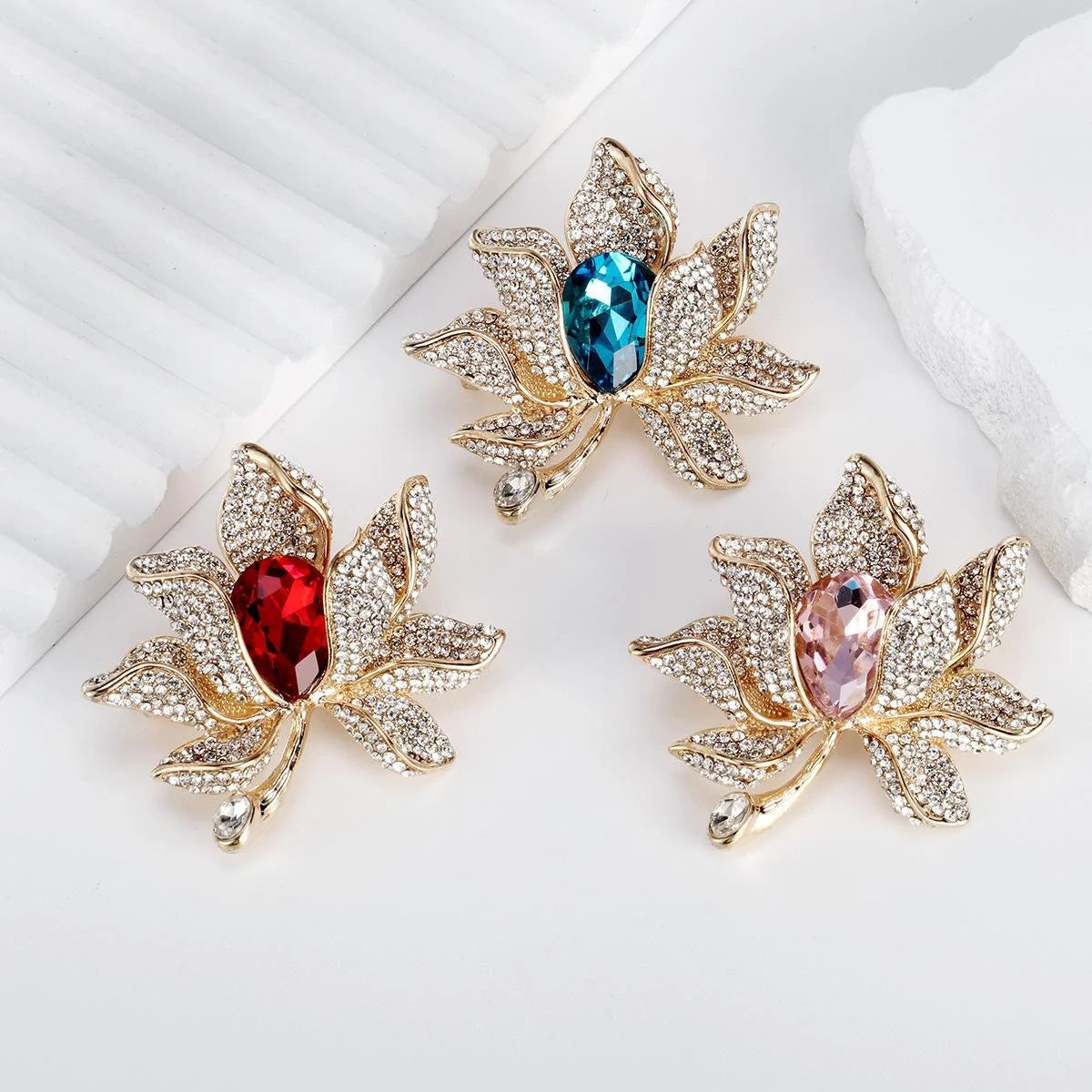 Elegant Rhinestone Lotus Flower Brooch With Blue Crystal Center, Women's Luxury Lapel Pin Corsage Gift