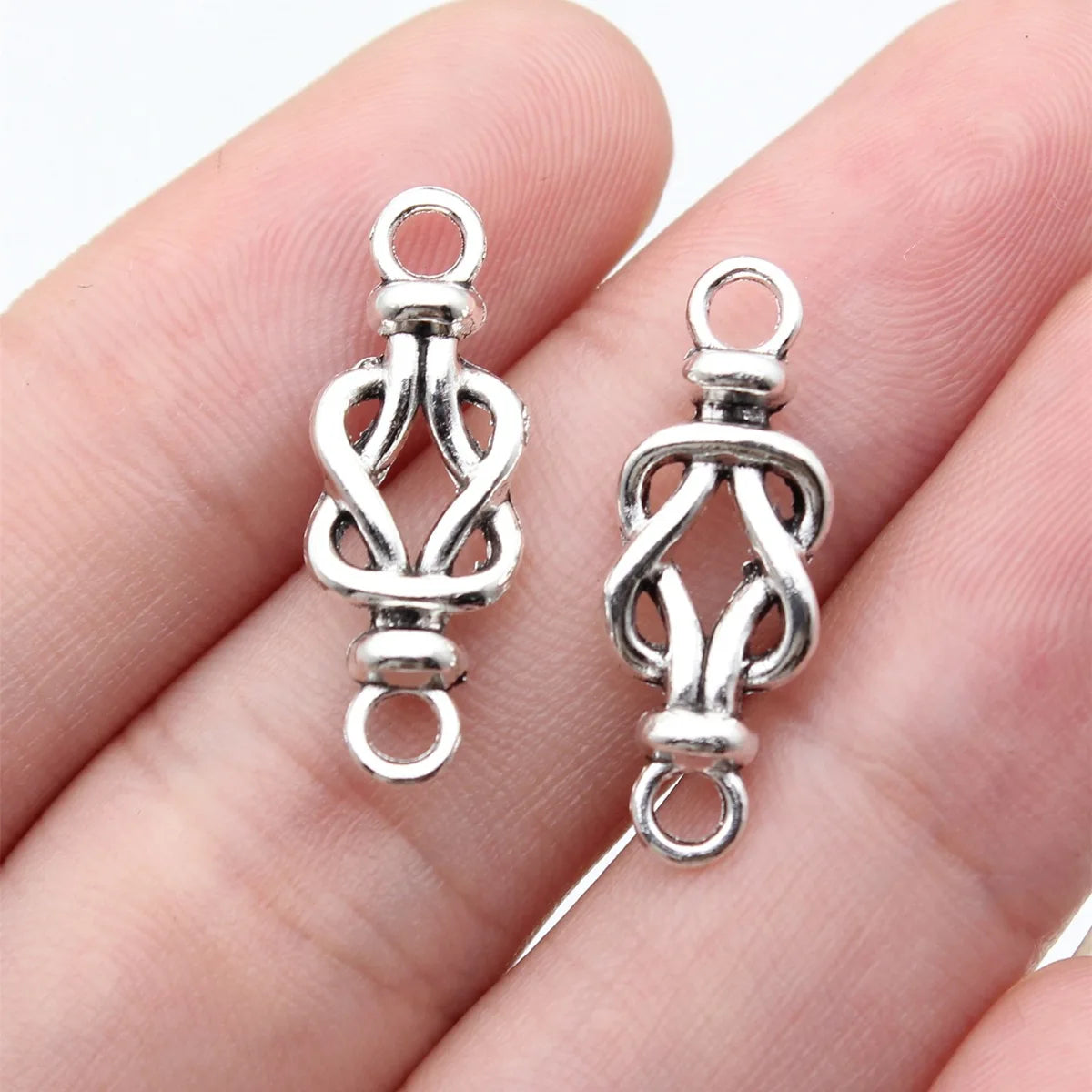 24x8.7mm 0.98g Antique Silver Zinc Alloy Rope Knot Connector Charm for DIY Bracelet Jewelry Making