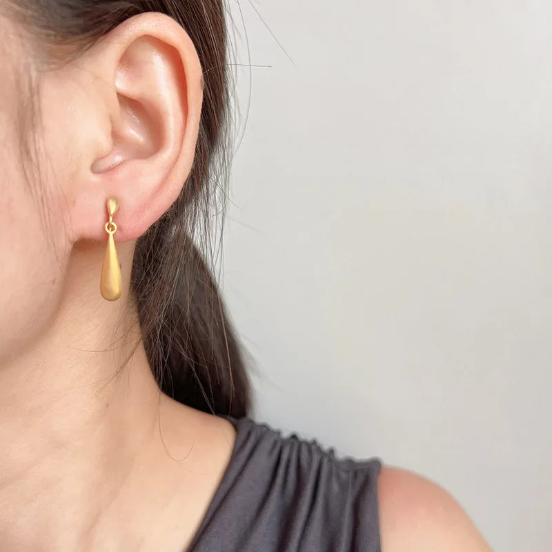 Elegant Brushed Gold Alloy Long Teardrop Spiral Disc Stud & Clip On No Piercing Geometric Drop Earrings