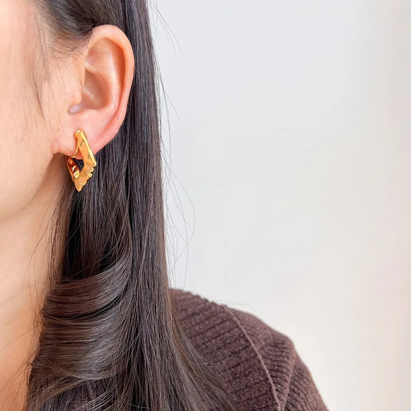Elegant Gold Alloy Hammered Geometric Square Hoop Stud & Clip On No Piercing Minimalist Earrings