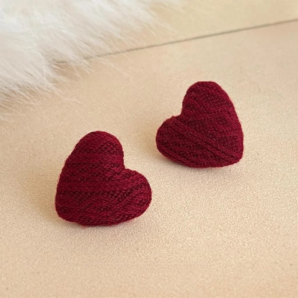 Vintage Burgundy Fabric Heart Stud Earrings For Women, Retro Hong Kong Style Autumn Winter Jewelry