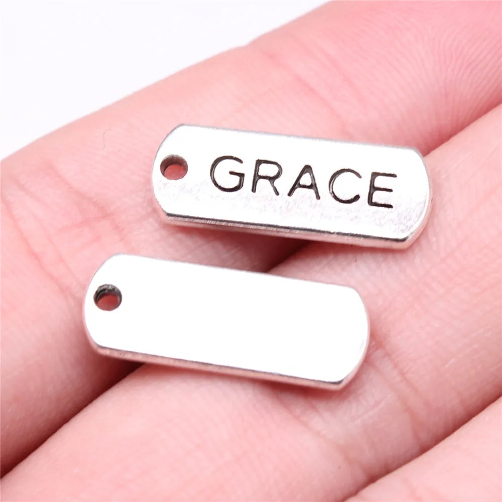21x8mm 1.8g Antique Silver Zinc Alloy Grace Word Tag Letter Charm Pendant for DIY Bracelet Necklace
