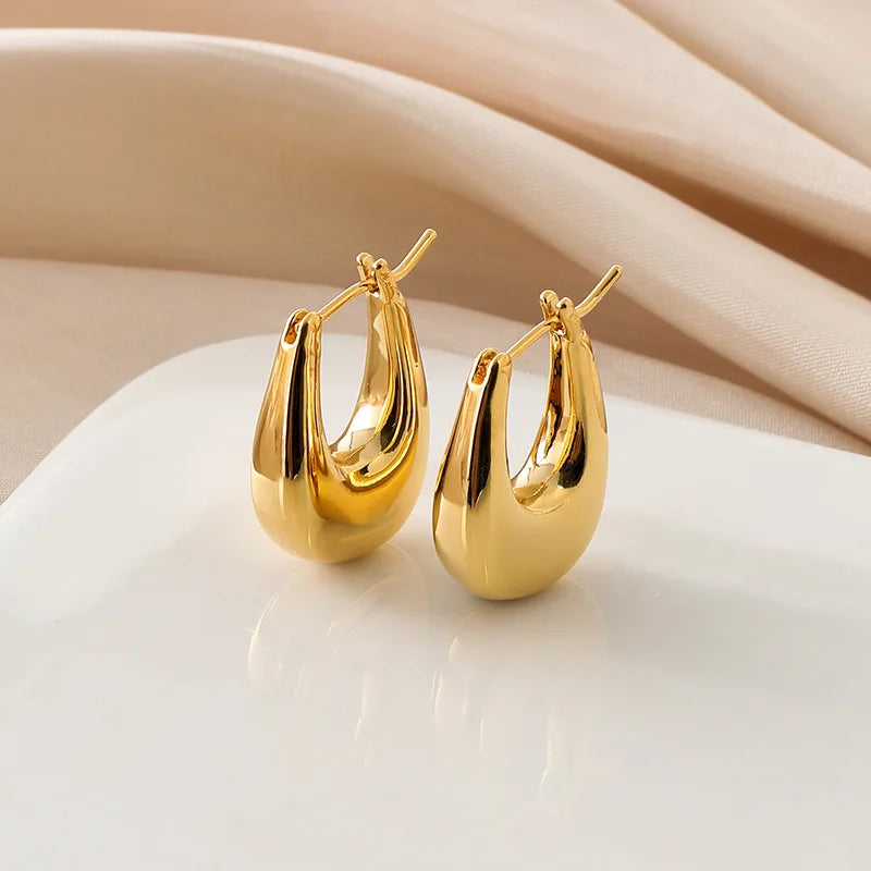 Elegant Gold Alloy Geometric Teardrop Hoop Stud & Clip On No Piercing Minimalist Ear Cuff Earrings