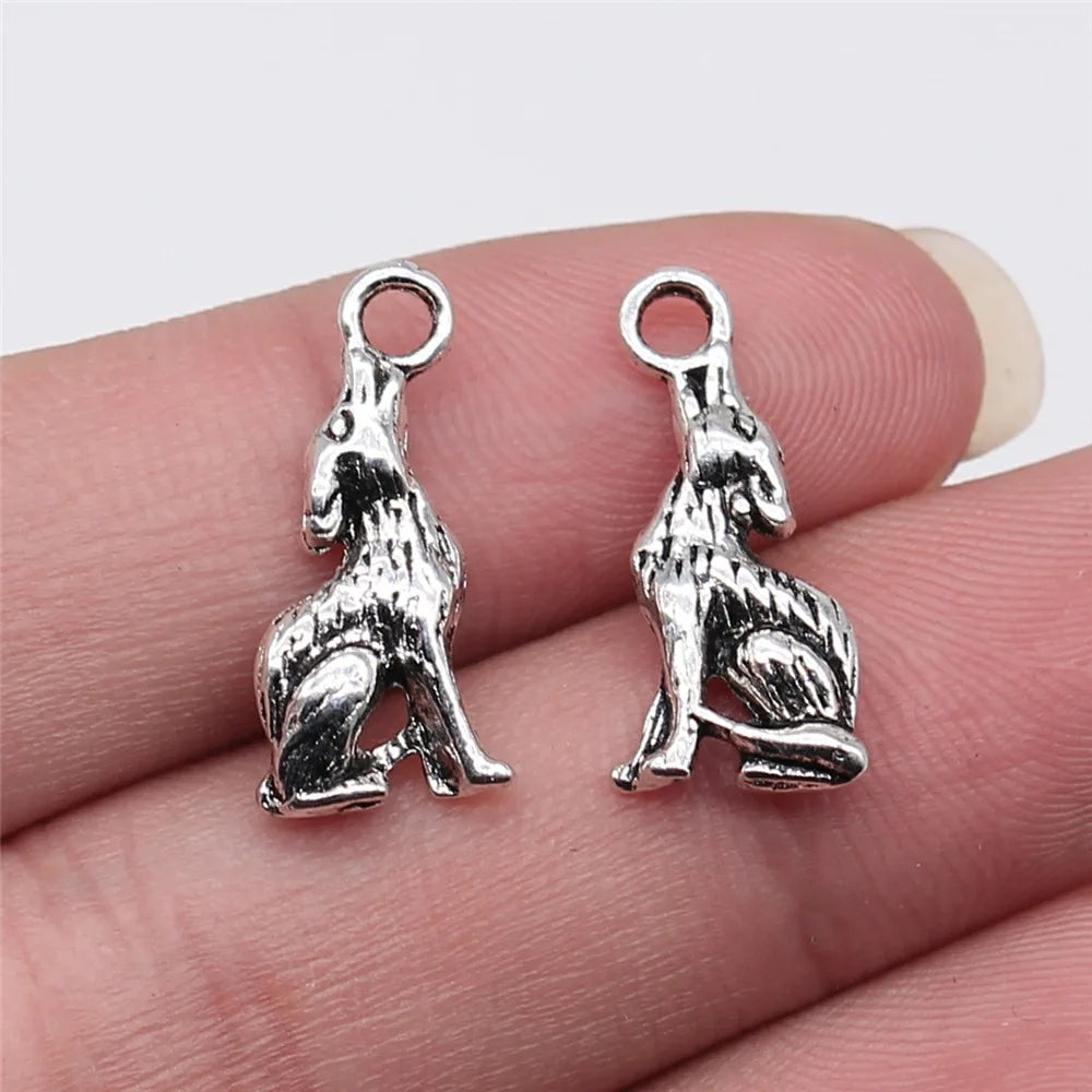 21x7mm 1.3g Antique Silver Zinc Alloy Howling Wolf Charm Pendant for DIY Bracelet Necklace Making