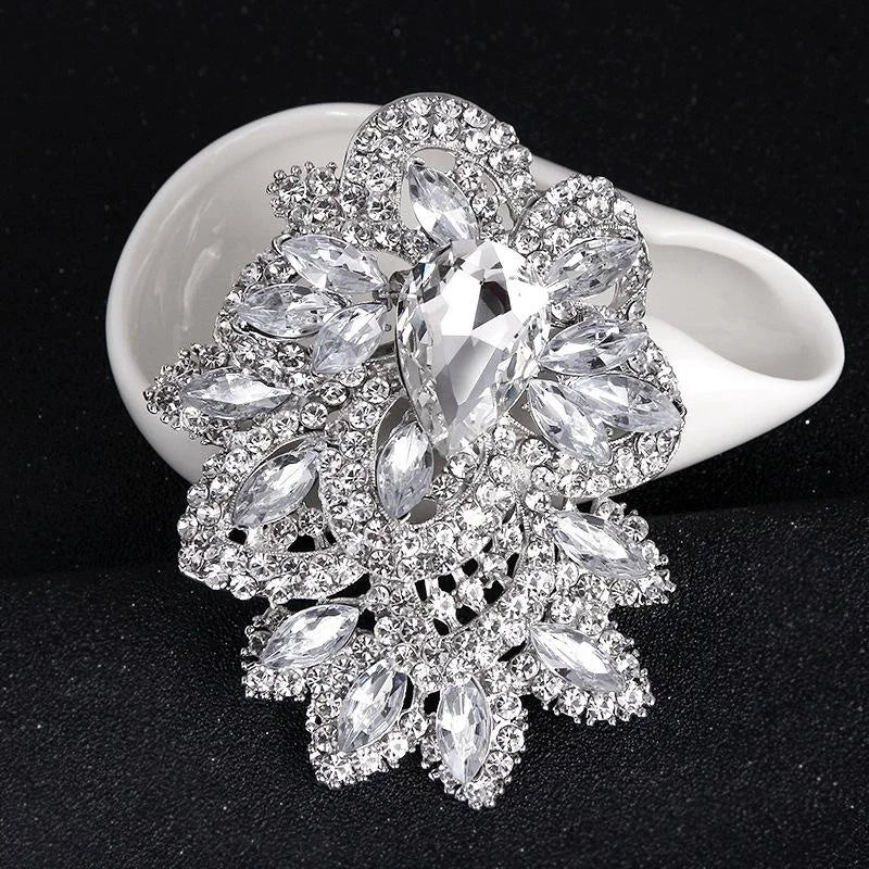 Oversized Luxury Crystal Rhinestone Flower Brooch, Elegant Bridal Bouquet Lapel Pin Corsage Gift