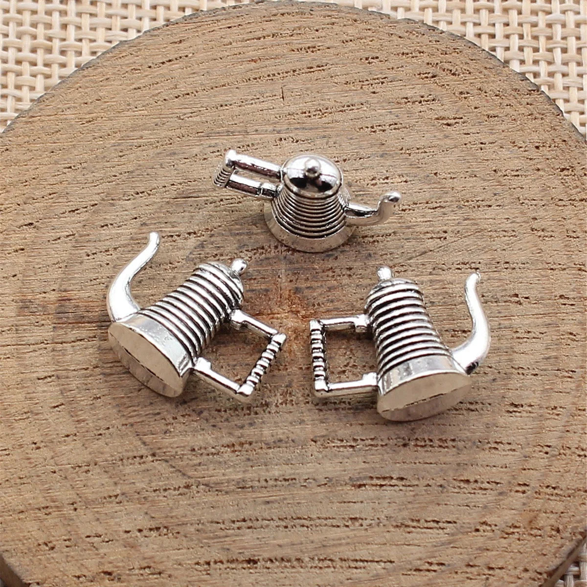 16x14x7.5mm 2.2g Antique Silver Zinc Alloy Teapot Wine Pot Charm Pendant for DIY Necklace Making