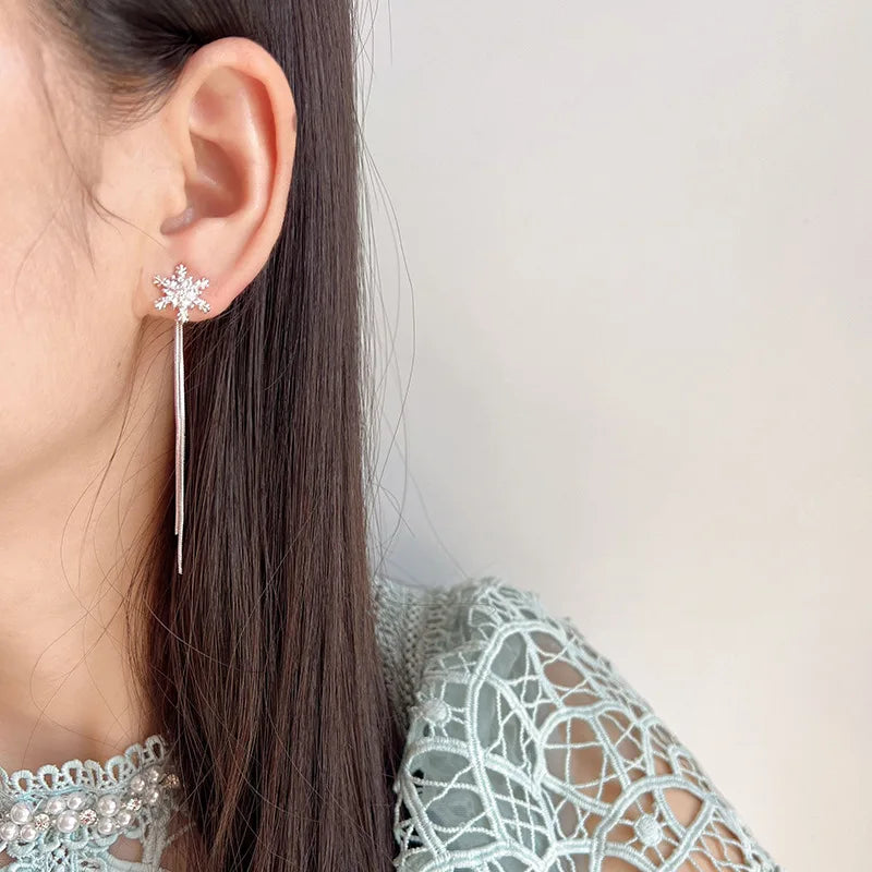 Elegant Rhinestone Snowflake Long Tassel Stud & Clip On No Piercing Face Slimming Drop Earrings